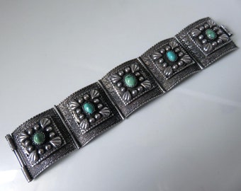 Vintage Rajasthan Indian Silver Turquoise Repousse Bracelet Cuff - 64.5 grams 7" Length