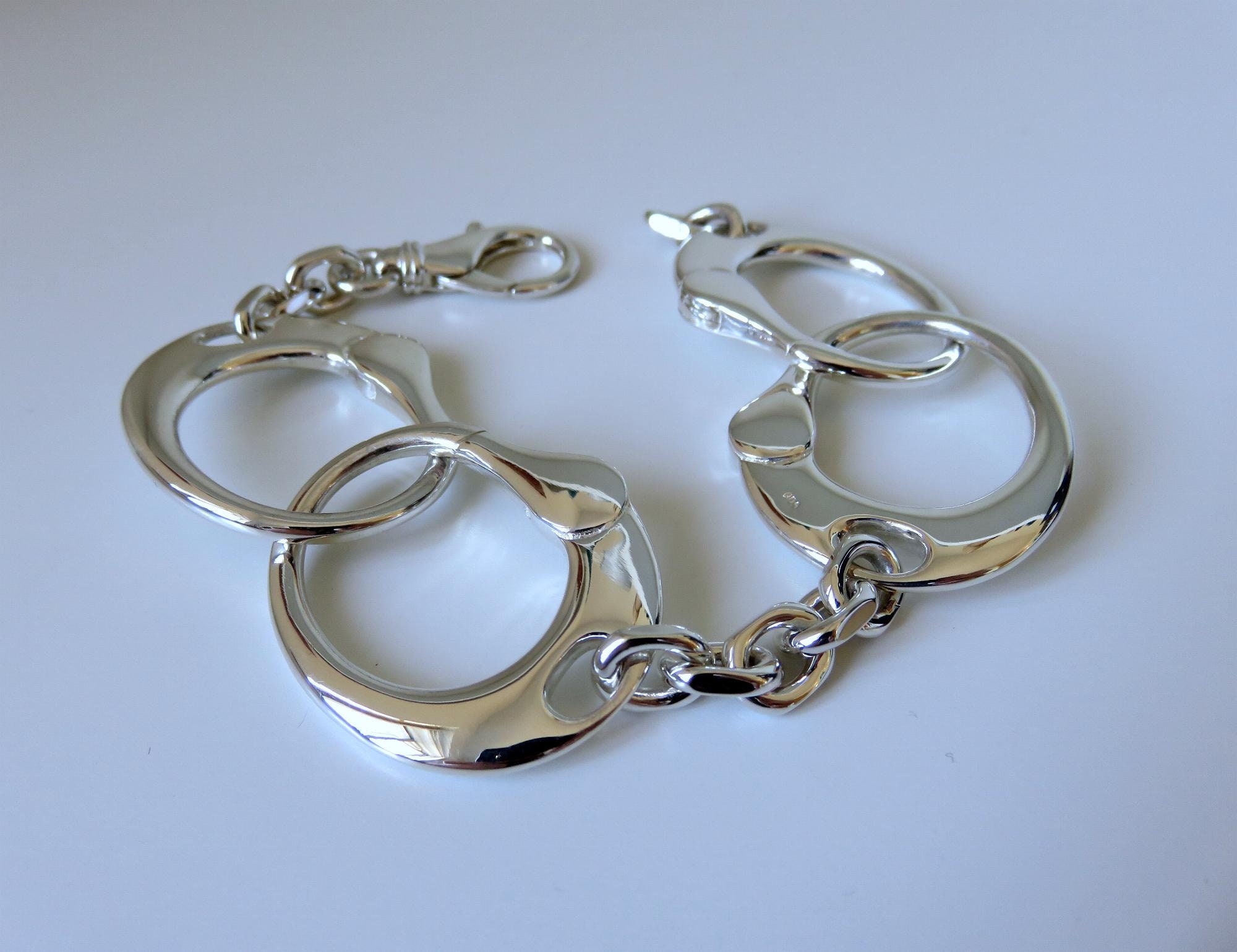 bone shaped handcuffs bracelet.-S--