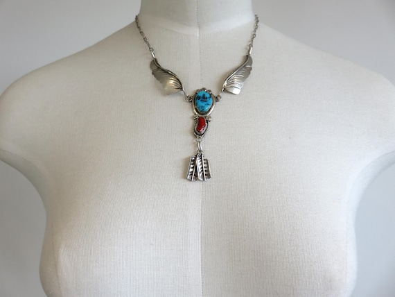 Gorgeous Coral Star Vintage Native American Navajo Sterling Silver Necklace Old Gorgeous Coral Star Vintage Native American Navajo Sterling Silver Necklace Old