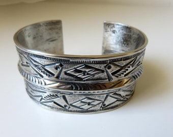 Vintage Egyptian Tunisian Bedouin Tribal High Grade Silver Bangle Cuff 145.5 grams