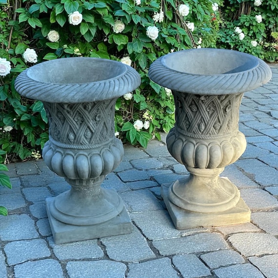 Pair Large Rosette Concrete Urns: Outdoor Patio Planters, Garden Urns,  Entryway Pots, Home Decor - Etsy Israel