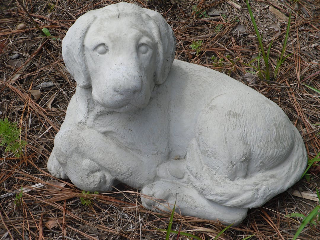 Outdoor Labrador Concrete Statue, Laying Lab, Concrete Pet Statue