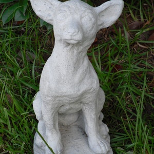 Chihuahua, Chihuahua Staue, Pet Memorial Garden, Pet Marker, Pet Statue, Dog Statue, Concrete Chihuahua Statue, Dog Memorial, Pet Monument