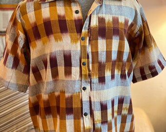 Guatemalan woven Cotton button down shirt XL