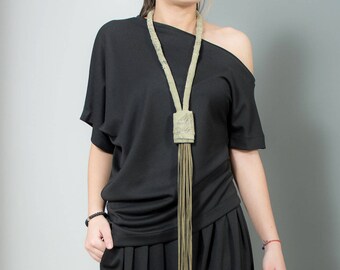 Asymmetrical Top, Off Shoulder Top, Women Black Top, Extravagant Blouse, Short Sleeve Blouse, Plus Size Top, One Shoulder Top, Oversized Top
