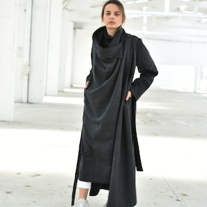 Extravagant manteau en laine, cardigan asymétrique, pardessus en laine mérinos, veste d'hiver col montant, vêtements cyberpunk avant-garde grande taille