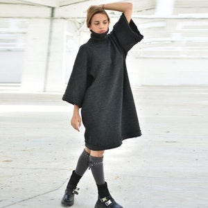 Grey jumper shop dress outfit