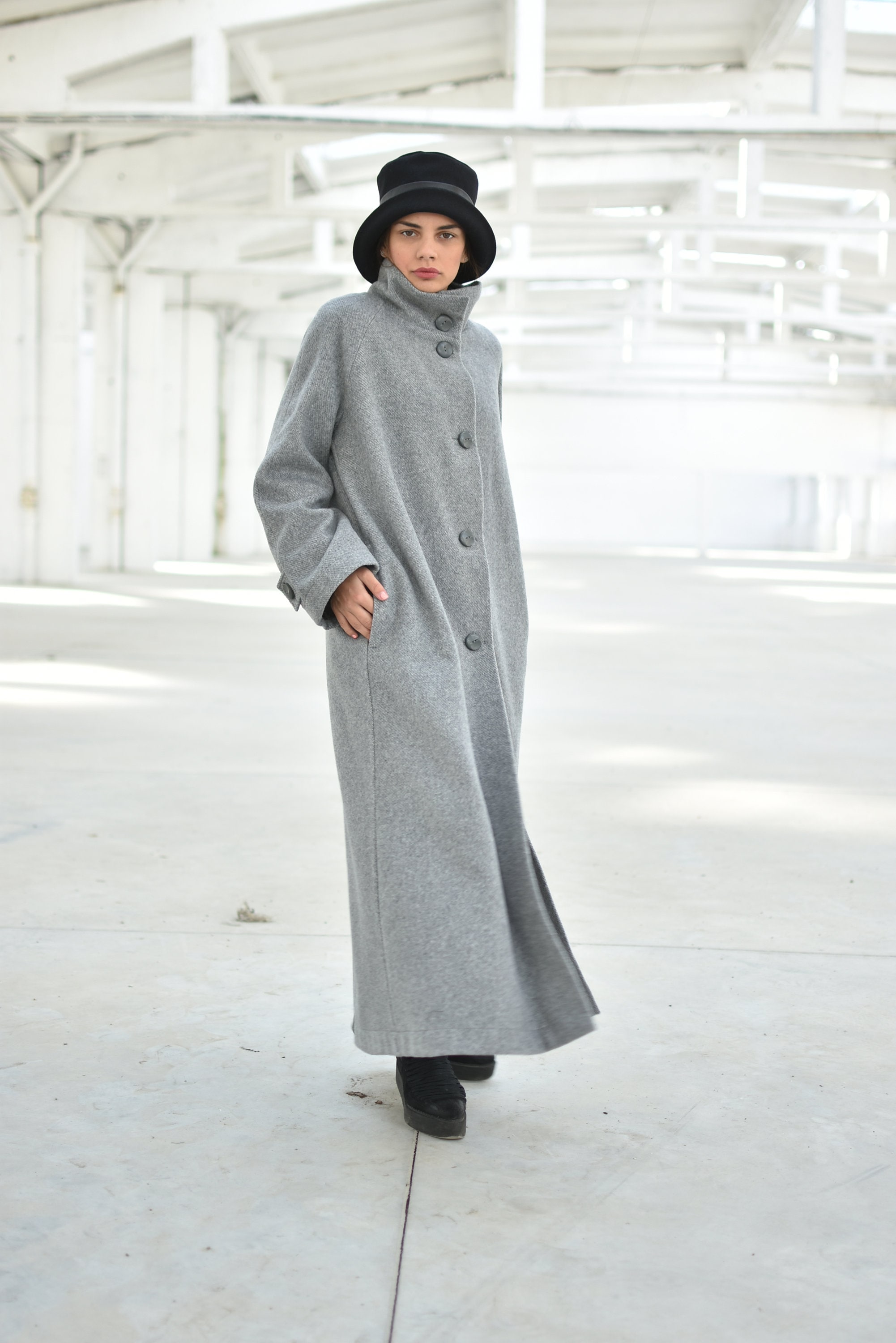 【90's】Wool Maxi Chester Coat / Dark Gray Oversized Wool Coat, Women Maxi Coat for Winter, Long Plus