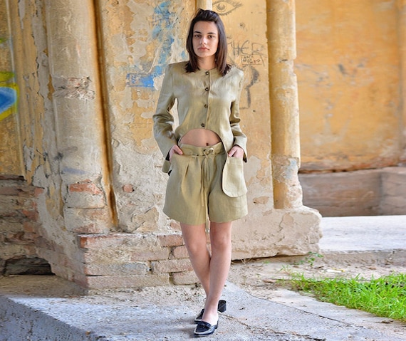 Fitted summer jacket top