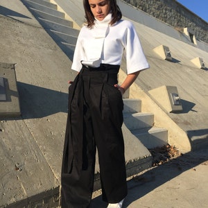 Pantalon large élégant, Pantalon taille haute en forme de sac en papier, Pantalon de luxe calme, Pantalon long noir pour femme, Pantalon grande taille, Vêtements pour vieil argent