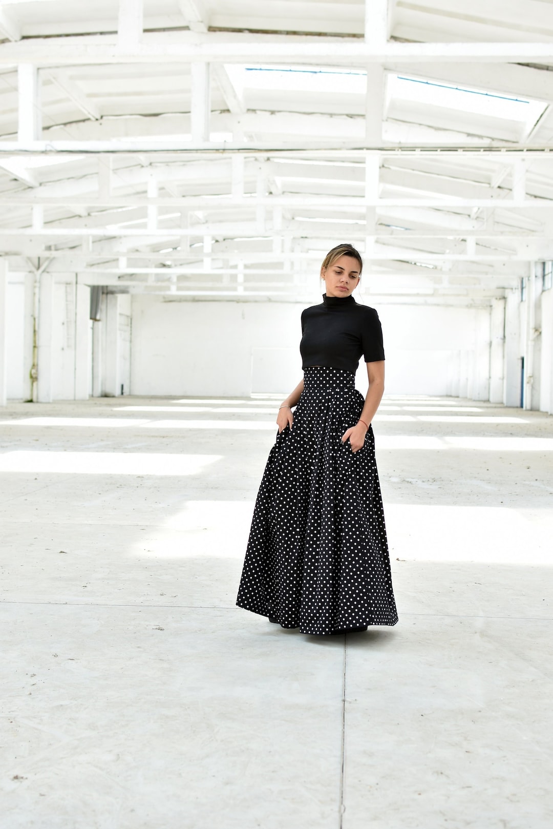 【I AM MARI】Polsyu belted flared long skirt Belted Texture Flare Maxi Skirt in Burgundy - Retro, Indie