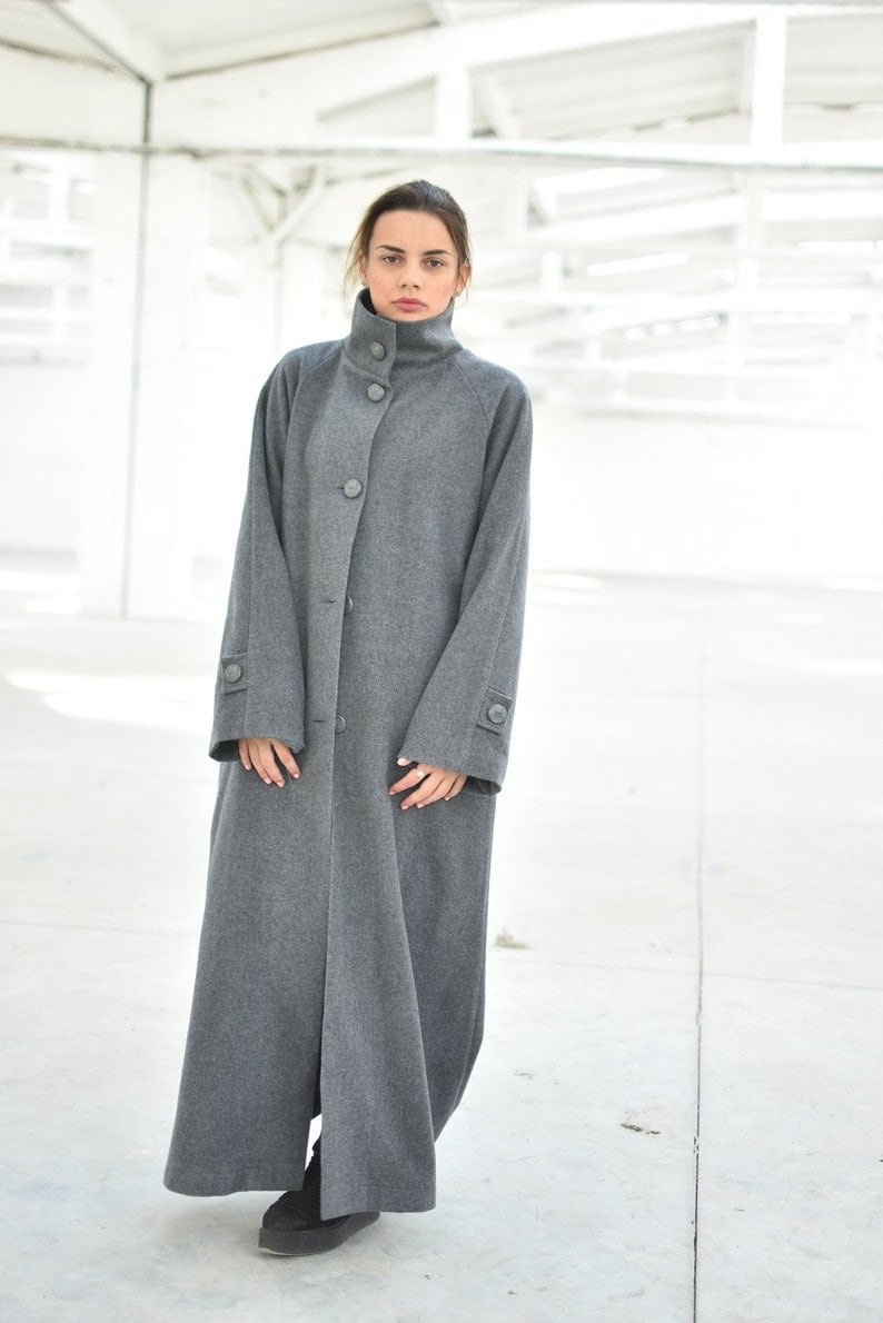 【90's】Wool Maxi Chester Coat / Dark Gray Vintage Chester Barrie Coat L/42 Dark Charcoal Brown Pure