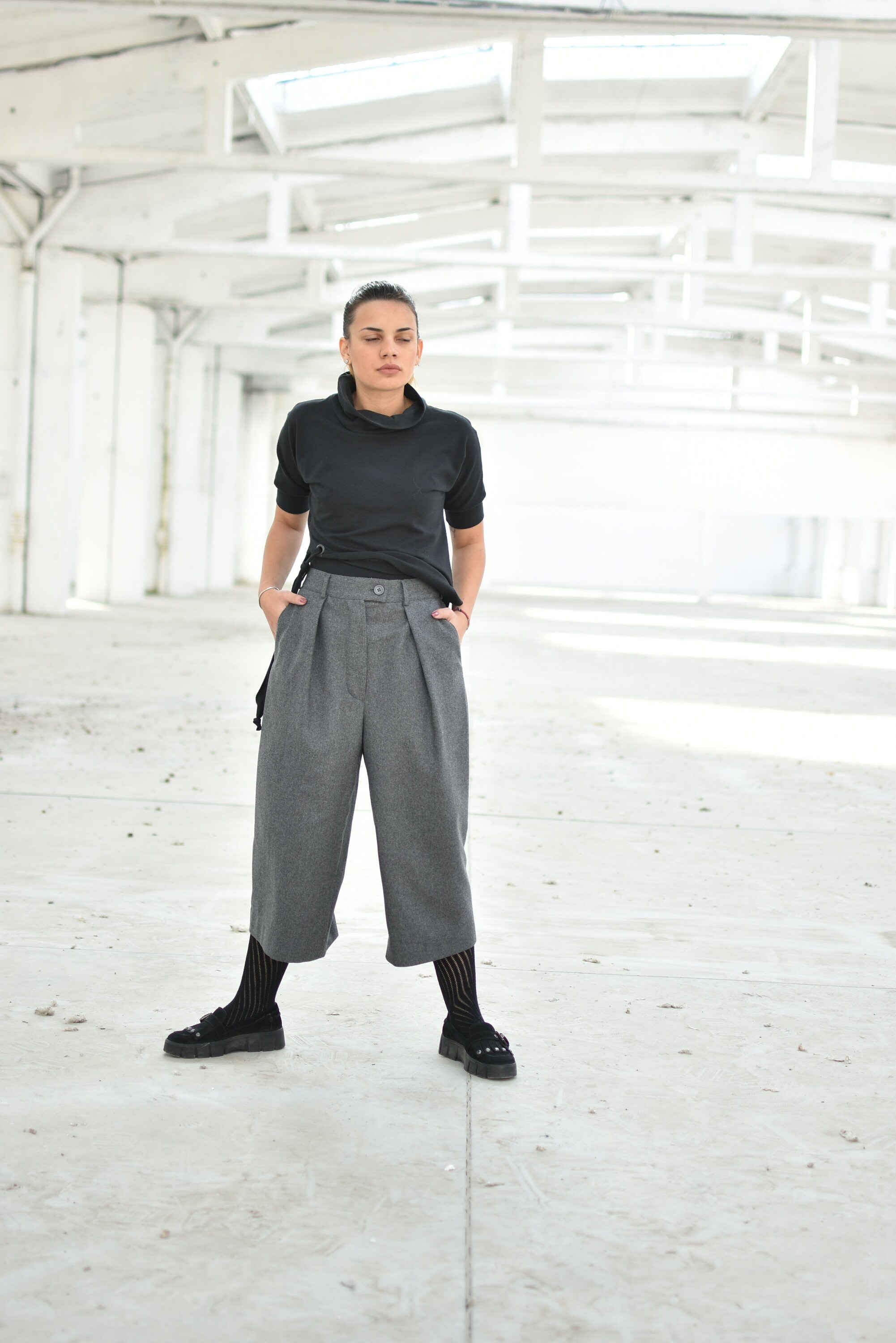 パンツ LES SIX : Wool Low Crotch Cropped Pants CROPPED LOW CROTCH LINEN PANTS