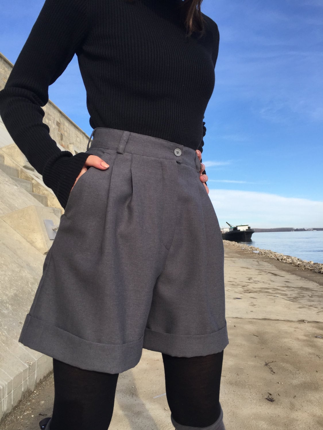 ERTYUIO Short Skirt High Waist Wool Shorts Women High Waist Plaid Wide Leg  Shorts Casual Loose Boots Shorts-Black_S : : Clothing, Shoes &  Accessories