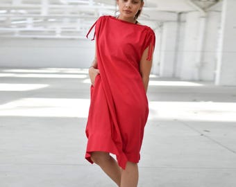 Vestido midi de lino rojo para verano, vestido minimalista sin mangas con bajo asimétrico, ideal para tallas grandes.