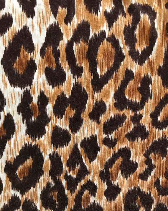 DOLCE & GABBANA Vintage Leopard Print Logo Print … - image 8