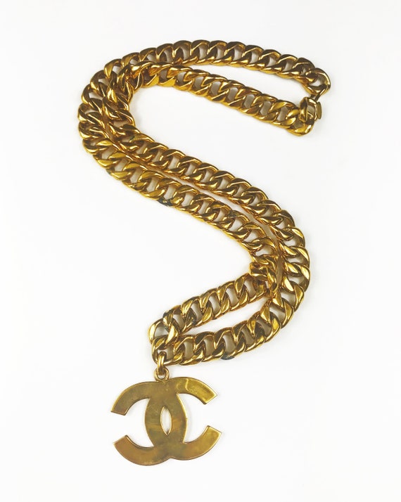 CHANEL Iconic Vintage 1990s Gold Logo Pendant RARE Chain 