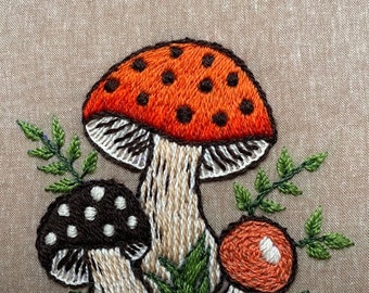 Crewel Stitchery Embroidery Kit - Merry Mushroom - Groovy Crewels