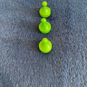 Vintage Clue Board Game Replacement Green Token