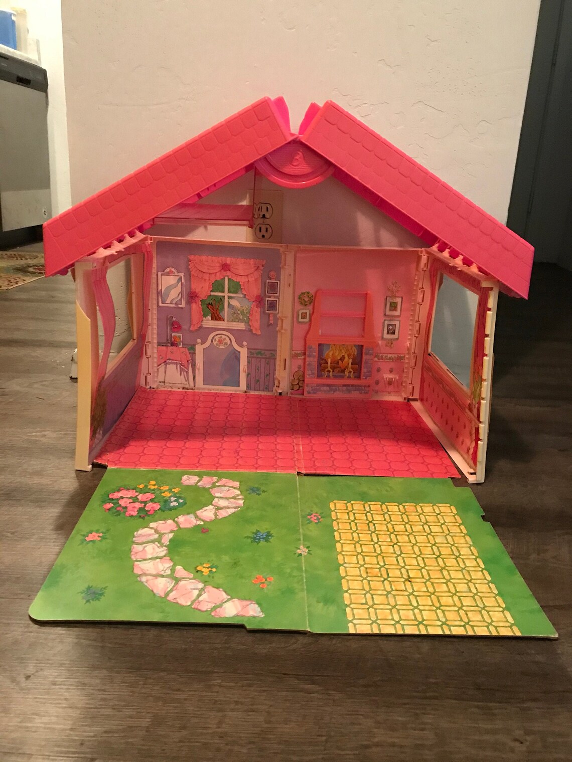 Vintage 1992 BARBIE Fun N Fold House Home Mattel - Etsy