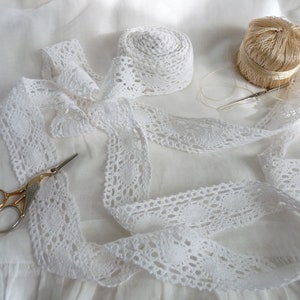 Vintage Cotton Crochet Lace Trim, Vintage Lace trim, Hand Made Lace Trim, Vintage Sewing, Natural Lace Trim