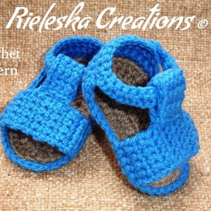 Crochet PDF Pattern- Baby blue sandals / 0-6 months