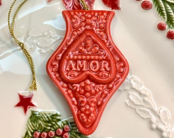 Adorno Navideño Decoración Colgante Cerámica Algibeira, Diseño Decoración del Hogar Porcelana Made in Portugal, Trae Amor a tu Árbol o Pared