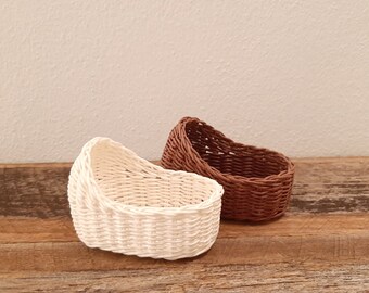 Dollhouse Baby Basket, Toy for Doll, Baby Doll Basket, Miniature Wicker Baby Basket, Doll Bassinet, Doll Cradle, Tiny Basket Bed & Mattress