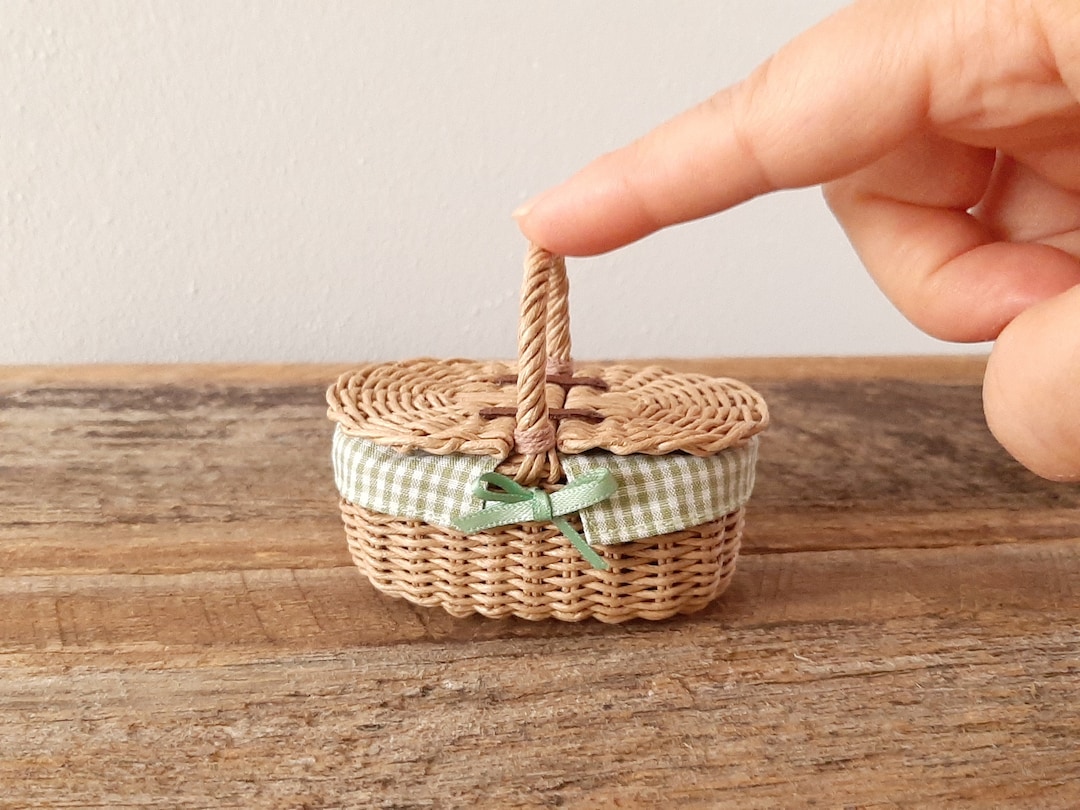 Miniature Picnic Basket With Lids & Green Liner, Doll Picnic Basket