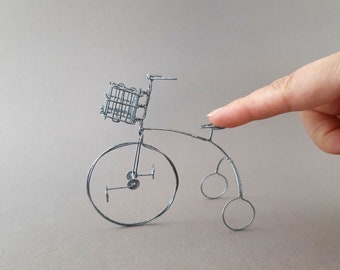 Miniature Wire Tricycle, Fairy Bicycle, Desk Accessory, Wire Sculpture, Office Decor, Gift for Her, Gift for Him, Wire Bicycle, Fairy Garden
