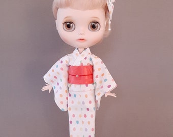 Kimono Blythe avec sandales et accessoire pour cheveux, ensemble yukata Blythe, kimono de poupée Blythe, robe Blythe, kimono japonais de poupée avec tongs