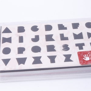 Blocs de fête, casquettes, lettres, ABC, formes, près de mon cœur, timbre de message, bois, caoutchouc, tampon, vintage, fabrication de cartes, ~ M-17-01