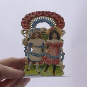 Victorian Valentine Folding Lace Girls with Flowers, Used Greeting Card, Pop-up Card, To My Valentine, Romance, Retro, Craft Project, ~ 240