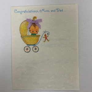 Felicitaciones, mamá y papá, bebé en cochecito, tarjeta de felicitación, manualidades, álbumes de recortes, papel, papelería, vintage, ~EB-43859 356