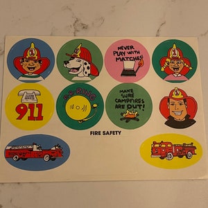 Brandveiligheid, brandweerwagen, brandweerman, 911, leren, onderwijs, school, stickervel, knutselen, decor, kaarten maken, vintage, ~ 20-01-948