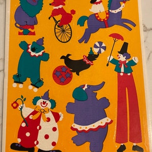 Cirque, Clowns, Animaux, Lion, Chiens, Éléphant, Phoque, Ours, Feuille d’autocollants, 1991, Poinçon, Artisanat, Décor, Fabrication de cartes, vintage, ~ 20-01-352