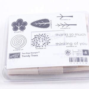 Stampin de dos pasos Árboles de moda Hojas pensando gracias Stampin Up - Juego de sellos Sellos de mensajes de goma de madera - Vintage - Fabricación de tarjetas ~ 132