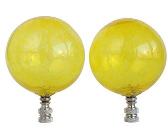 Terminale per lampada in vetro soffiato a mano giallo narciso di grandi dimensioni su hardware cromato - Topper per lampada a sfera in vetro fatto a mano - Singolo o coppia abbinata