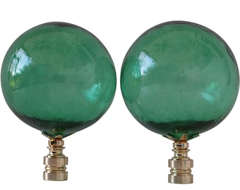 Blown Glass Lamp Finial in Emerald Green on Brass Hardware - Oversized Handmade Glass Ball Lamp Topper