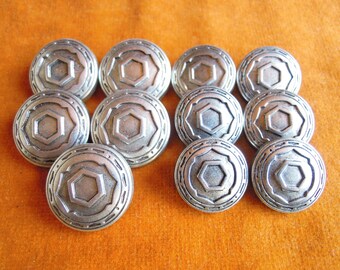 SOUTHWEST Silver BUTTON 3//4/" Metal Patterned coat Wire Rim shank Lot 10 Pc