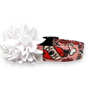 Valentine&#39;s Day Dog Collar, Heart Dog Collar with Flower, Dog Collar Valentine&#39;s Day, Dog Mom Valentine&#39;s Day Dog Collar, Heart Dog Collar