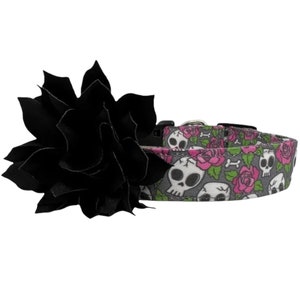 Skull & Pink Rose Dog Collar with Black Dog Collar Flower