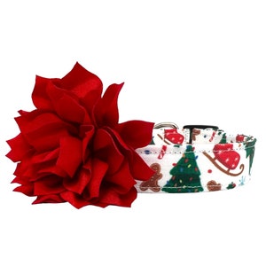 Christmas Dog Collar with Red Dog Collar Flower Embellishment