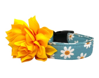 Daisy Dog Collar, Floral Dog Collar with Dog Collar Flower, Smiling Daisy Dog Collar, Spring Dog Collar, Blue Daisy Dog Collar