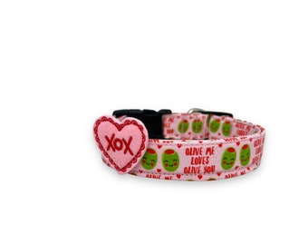 Valentine's Day Dog Collar, Olive Me loves Olive You Dog Collar with Embellishment, Dog Collar for Valentine's Day, Olive Dog Collar, Olives