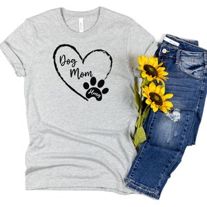 Personalized Dog Mom T-Shirt
