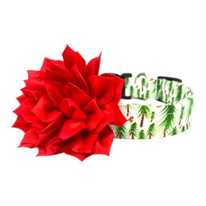 Christmas Tree Dog Collar with Red Dog Collar Flower Embellishment