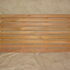 Red Cedar Wood Door Mat: Rustic Outdoor Spa Mat