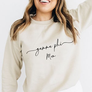 offizielles GAMMA PHI Mom Leichtes Sweatshirt