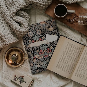 William Morris, Blue Strawberry Thief Book, étui pour Kindle pour iPad, cartable, protège-livre, housse en tissu avec protège-poche broché